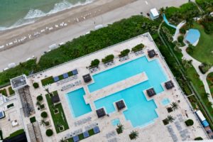 amenities at the beachclub building in hallandale beach florida 